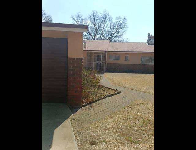 5 BEDROOM HOUSE FOR SALE IN SASOLBURG